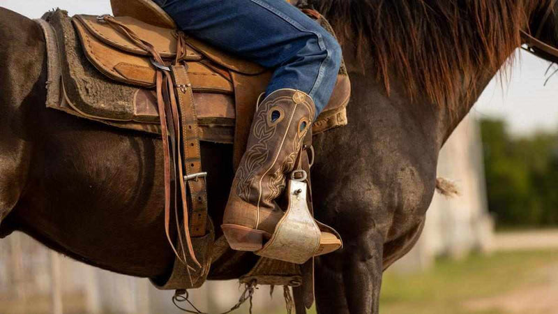 Botas vaqueras para hombre para trabajar o jugar 