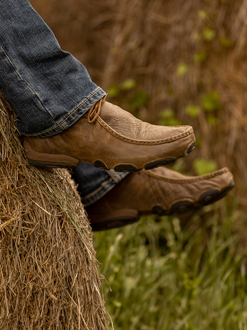 CHUKKAS & MOCS